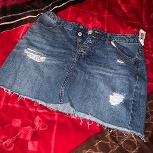 Denim skirt